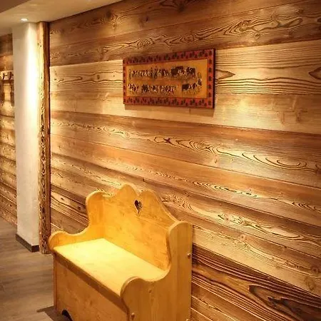 Les Chalets D'adrien 3 발루아