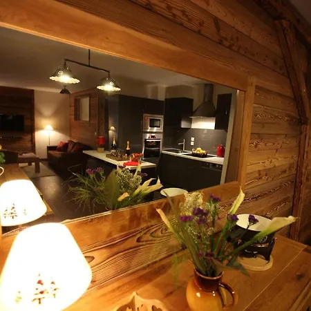 Les Chalets D'adrien 3 *